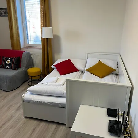 Za Radnici By Sprava Ubytka Apartment *