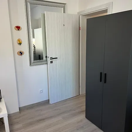 Za Radnici 6 By Mountain Ways *