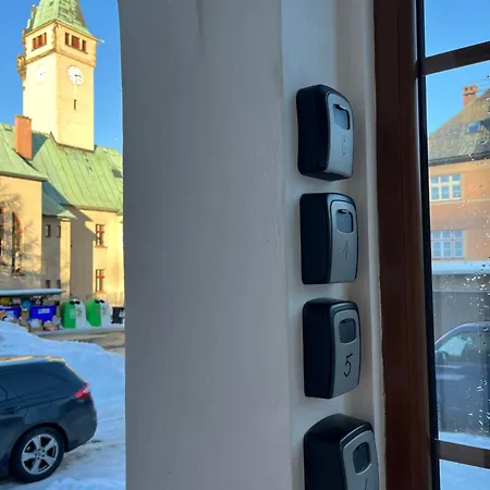 Za Radnici 6 By Mountain Ways 아파트 로끼뜨니쩨나드이제로우