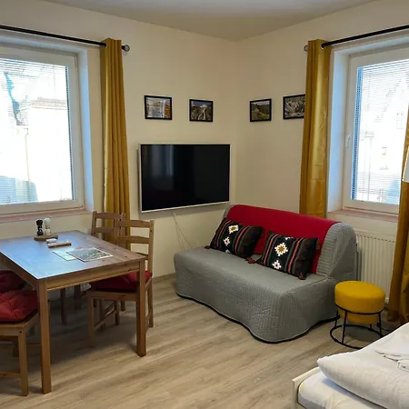 Apartman Za Radnici 6 By Mountain Ways *